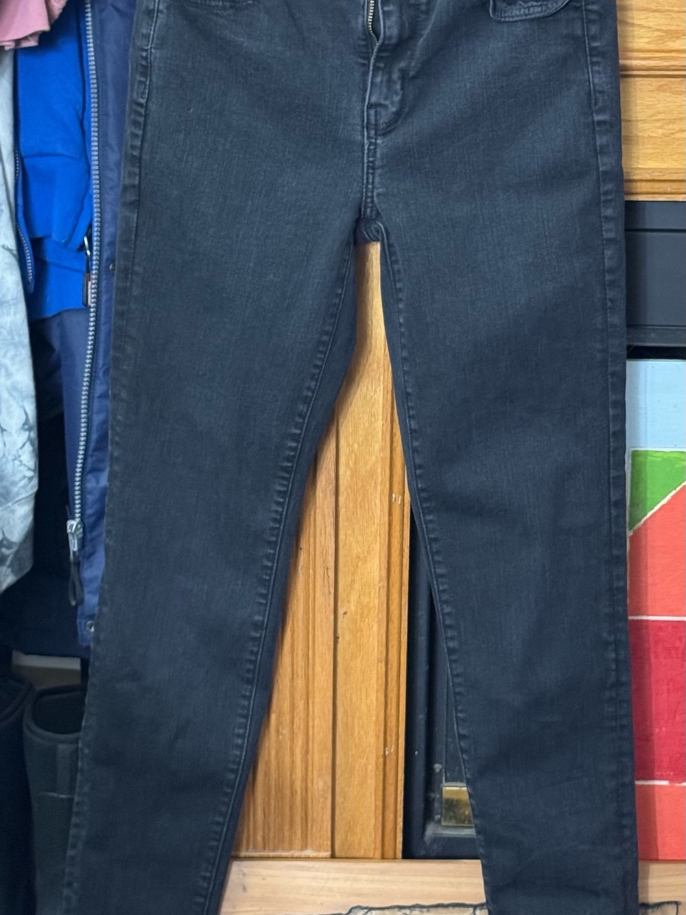 American Eagle Outfitters Black Stretch Jeans size 8 Long